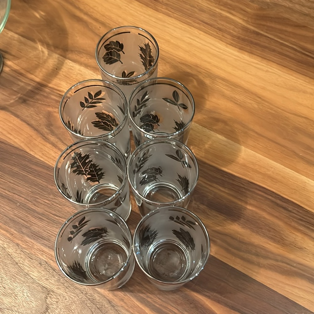 MCM Libby Silver Leaf Frosted Glasses - Picture 6 of 7
